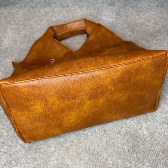 NWT Tan Woven Front Satchel Purse Bag - Picture 7 of 8